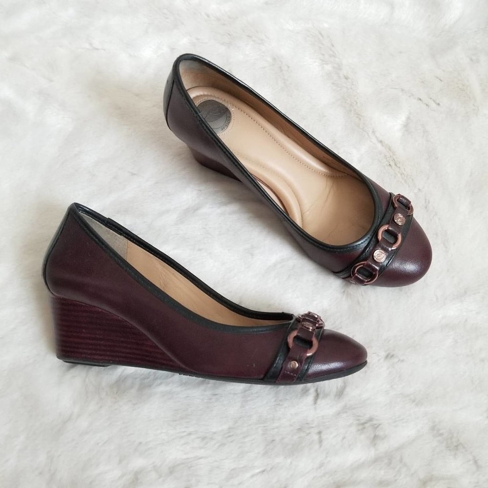 Nurture wedges red & black with rose gold size 7